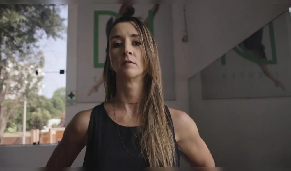 Ellas lo dicen en versos Ellas lo dicen en versos