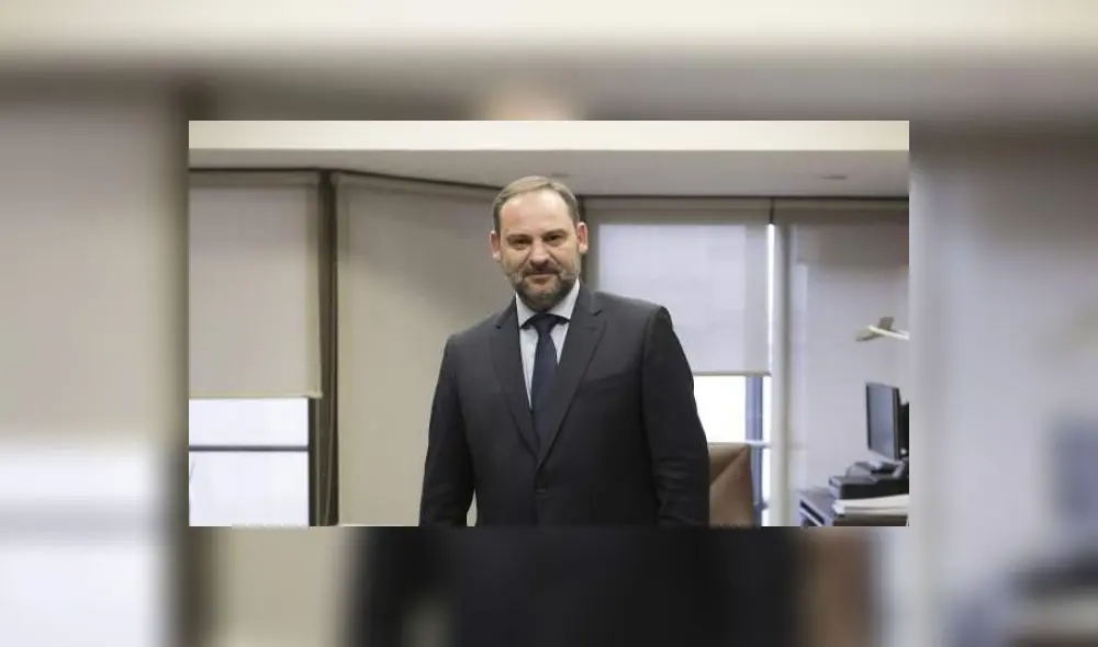 Ministro de Transporte también mencionó la posibilidad de cerrar fronteras. (Foto: 20Minutos) Ministro de Transporte también mencionó la posibilidad de cerrar fronteras. (Foto: 20Minutos)