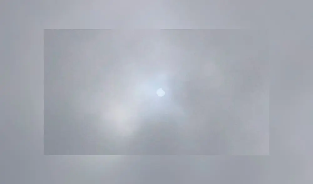 El Instituto Geofísico de Perú (IGP) informó que el cielo de Lima iba a tener un oscurecimiento. Foto: Twitter