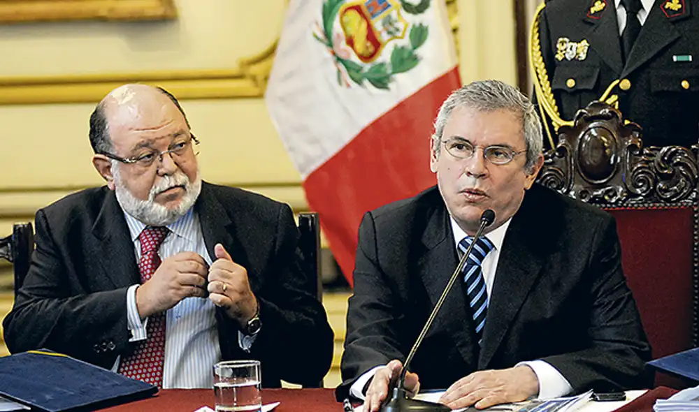 Trato bajo la mesa. Después del “aporte” de US$ 500 mil que le dio el dueño de OAS, Leo Pinheiro, Castañeda favoreció a su empresa y a Línea Amarilla.