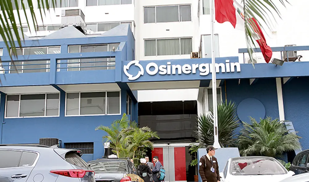 Cambios. Osinergmin ha sido cuestionada por las aprobaciones de transporte de gas. En la víspera, el presidente de la institución puso su cargo a disposición. (Foto: Virgilio Grajeda) Cambios. Osinergmin ha sido cuestionada por las aprobaciones de transporte de gas. En la víspera, el presidente de la institución puso su cargo a disposición. (Foto: Virgilio Grajeda)