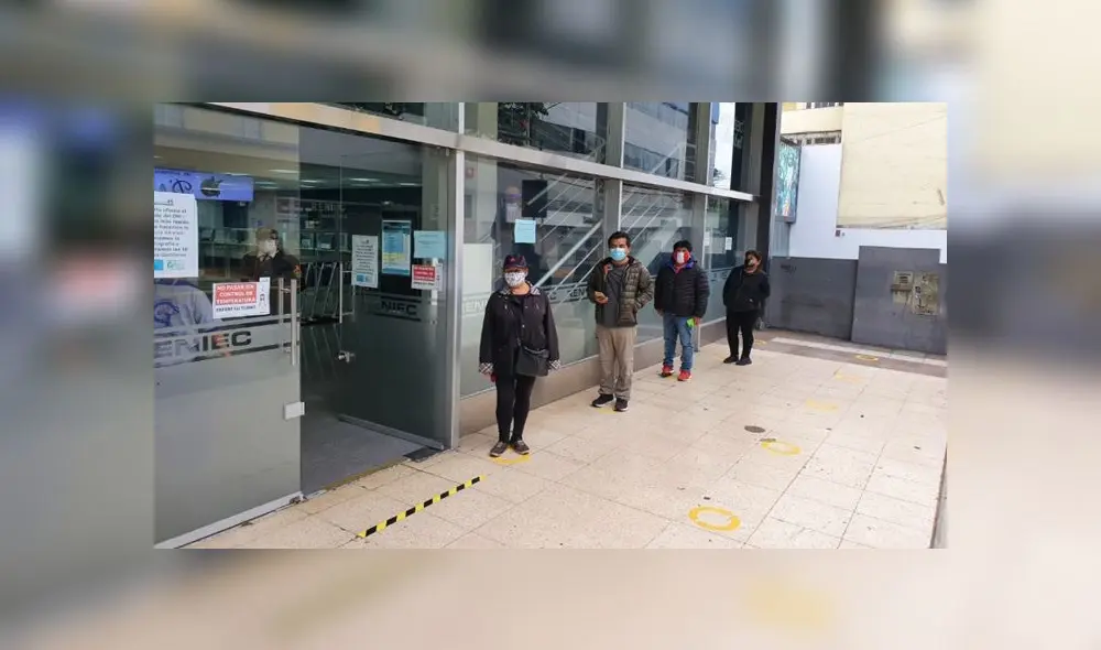 Uso de mascarillas y distanciamiento social será obligatorio en locales. (Foto: Reniec) Uso de mascarillas y distanciamiento social será obligatorio en locales. (Foto: Reniec)