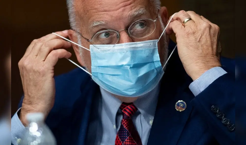Robert Redfield, director de los CDC de Estados Unidos, en conferencia de prensa. Foto: AFP. Robert Redfield, director de los CDC de Estados Unidos, en conferencia de prensa. Foto: AFP.