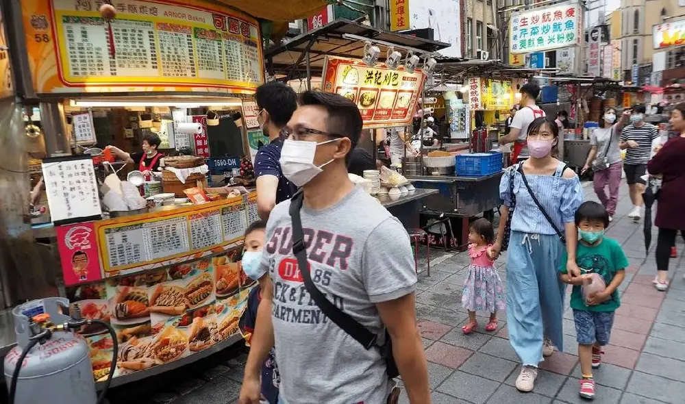 Mercado en Taipei, Vietnam. Foto: EFE