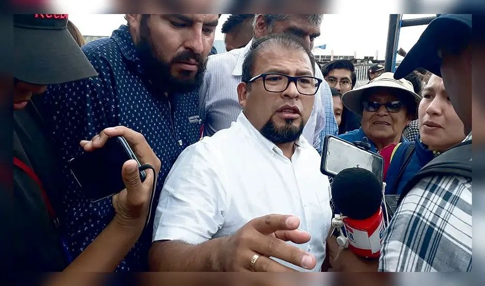 Alcalde Omar Candia Aguilar.