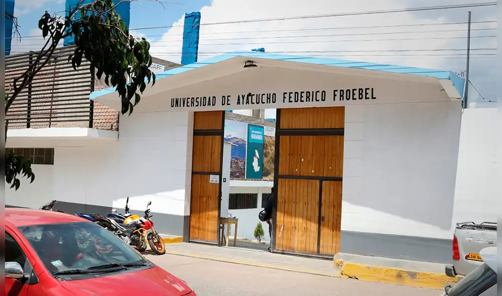 La universidad también queda impedida, de manera inmediata, de realizar procesos de admisión. (Foto: Difusión)