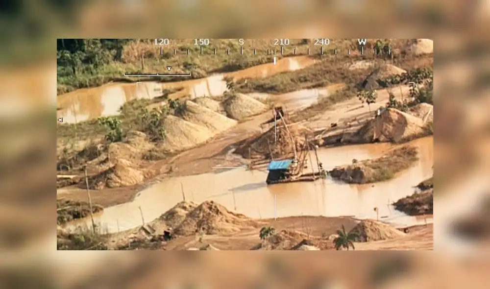 Terribles imágenes que la FAP captó en zonas donde opera la minería ilegal[FOTOS] 