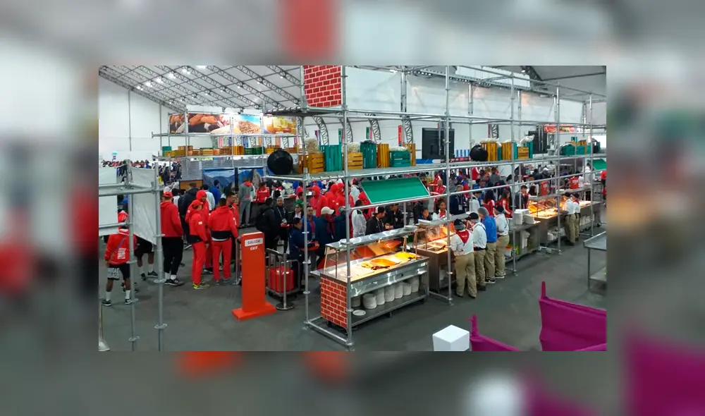 600 kilos de plátano, una tonelada de proteínas animales (carne y pollo), 200 litros de sopa, 600 litros de jugos de fruta natural se está consumiendo a diario en Lima 2019. 600 kilos de plátano, una tonelada de proteínas animales (carne y pollo), 200 litros de sopa, 600 litros de jugos de fruta natural se está consumiendo a diario en Lima 2019.