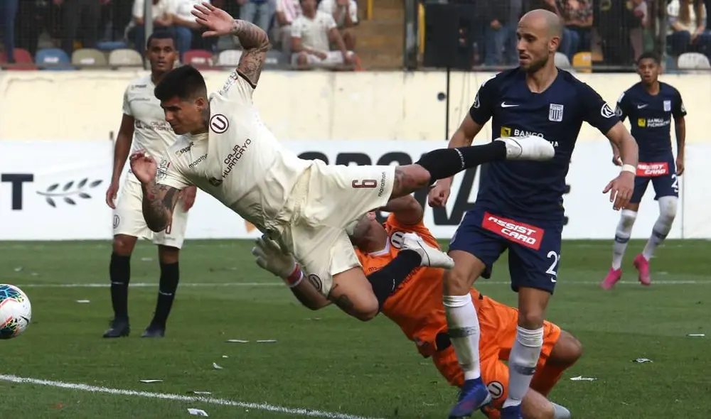 El asesor de la agremación habló sobre la posibilidad que los clubes adopten esta medida impuesta por el gobierno. El asesor de la agremación habló sobre la posibilidad que los clubes adopten esta medida impuesta por el gobierno.