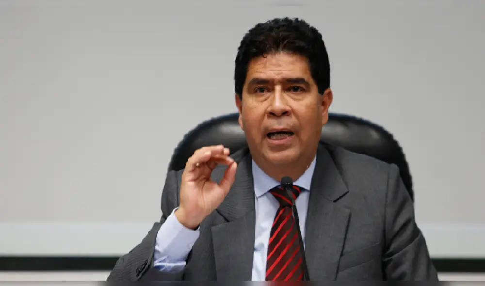 Barreda: "Es exagerado que el BCR anuncie un apocalipsis laboral por aumento de RMV"