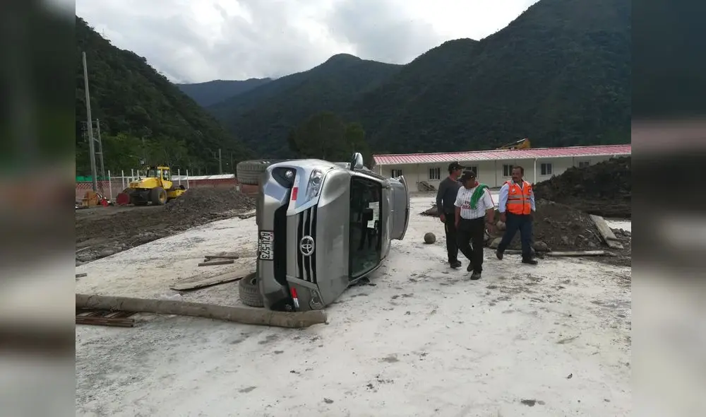 Huelguistas generaron destrozos en constructora de hidroeléctrica San Gabán Huelguistas generaron destrozos en constructora de hidroeléctrica San Gabán