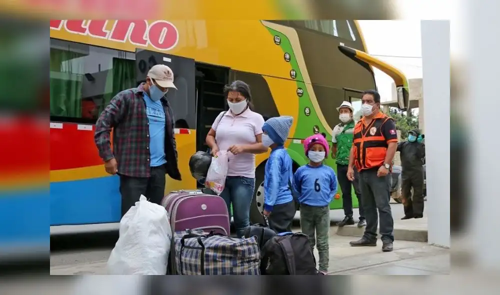 Viajes interprovinciales en autos particulares están prohibidos, aclaró ministro de Transportes y Comunicaciones. Foto: Andina. Viajes interprovinciales en autos particulares están prohibidos, aclaró ministro de Transportes y Comunicaciones. Foto: Andina.