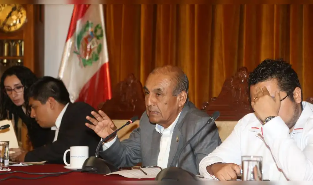 Alcalde Marcelo dijo que No se escatimarán recursos para prevenir el coronavirus.