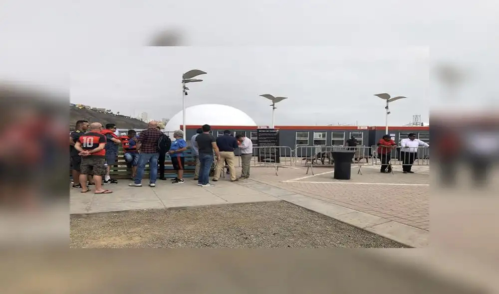 Copa Libertadores: Denuncian falta de atención en primer día de recojo entradas para la final [FOTOS Y VIDEO]