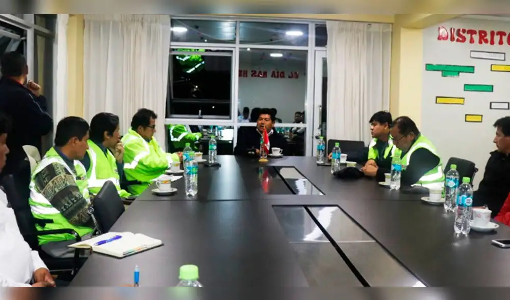 Puno: realizarán estudios para carretera Putina a San Juan del Oro