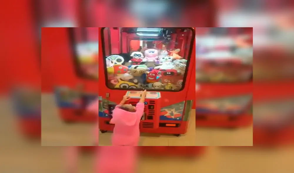 Facebook viral: Niña enseña ‘truco’ infalible para ganar en máquina de peluches 