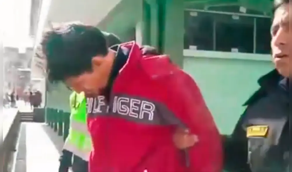El sujeto fue identificado como Dylan Yañez Barreto, de 22 años. (Foto: Captura video)