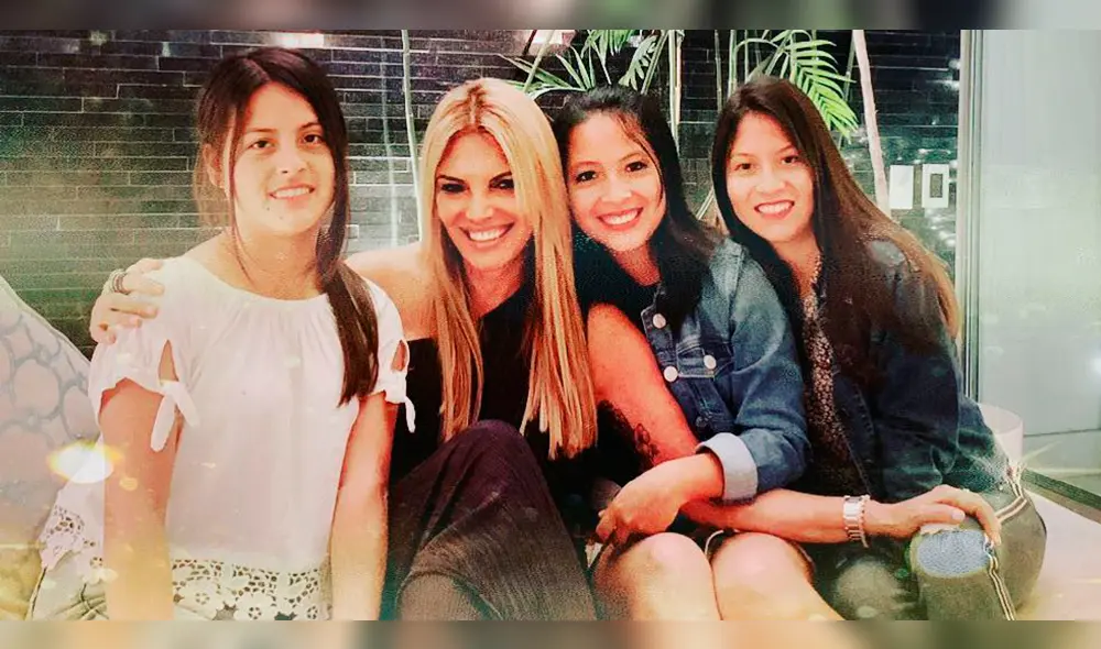 Jessica Newton enternece en Instagram al posar junto a sus 7 hijos