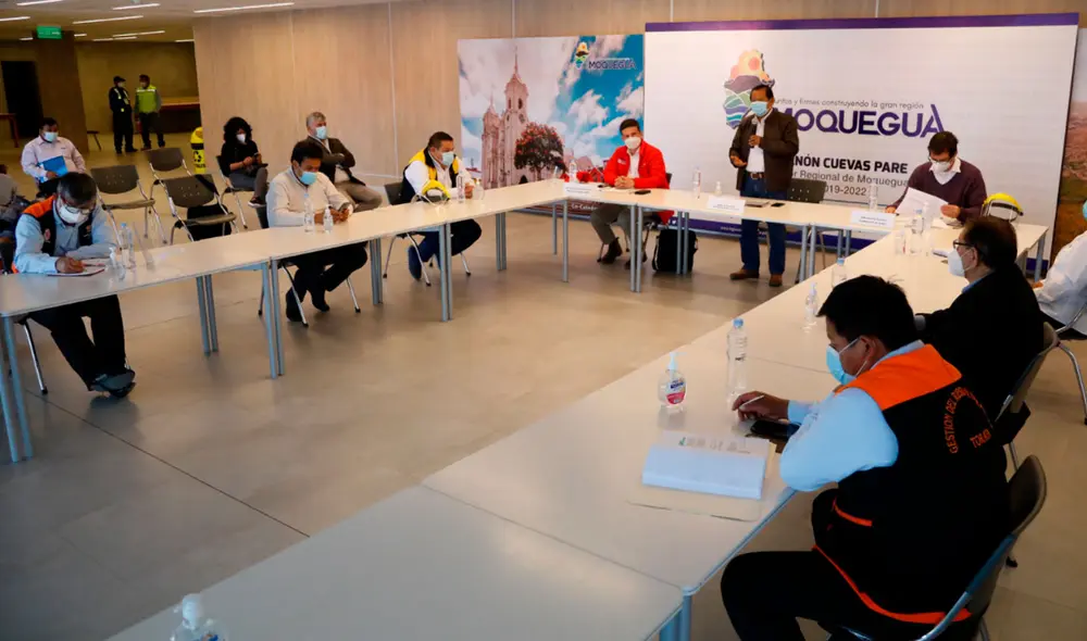 Reunión entre autoridades de Moquegua y del Minem. Foto: Minem. Reunión entre autoridades de Moquegua y del Minem. Foto: Minem.