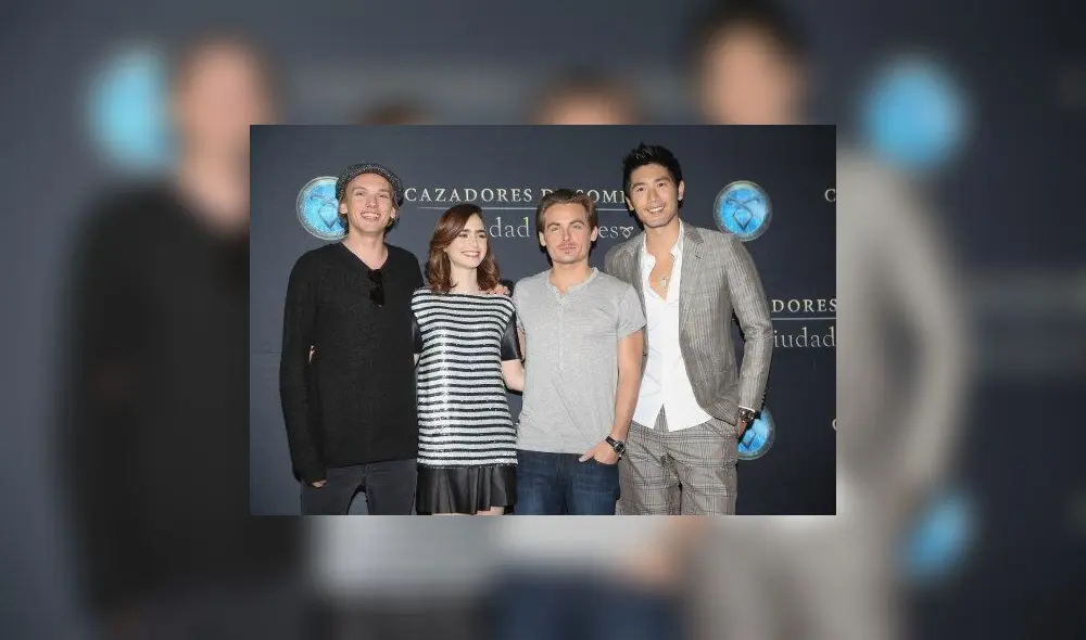 Godfrey trabajó junto a Jamie Campbell, Lily Collins y Kevin Zegers en la adaptación cinematográfica de "Cazadores de Sombras". Godfrey trabajó junto a Jamie Campbell, Lily Collins y Kevin Zegers en la adaptación cinematográfica de "Cazadores de Sombras".