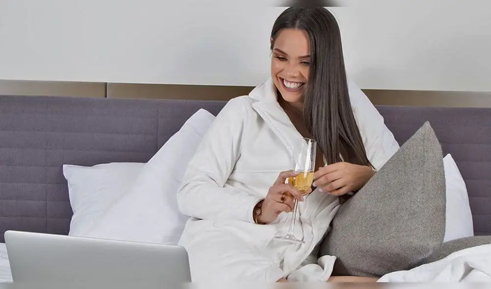 La modelo no tuvo reparos en resolver la duda de uno de sus seguidores. La modelo no tuvo reparos en resolver la duda de uno de sus seguidores.