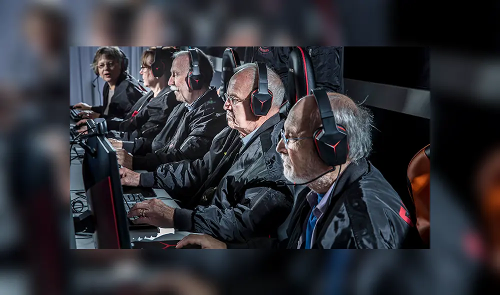 ¡Nunca es tarde! Tienen más de 60 años y juegan Counter Strike de manera profesional [VIDEO]