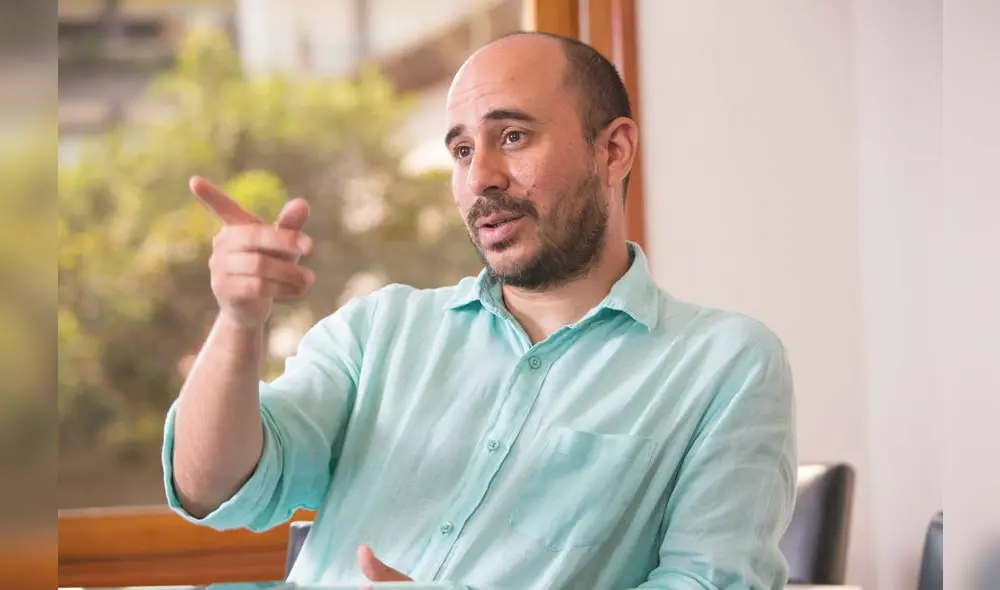 “Los jóvenes desean poner su profesión al servicio del país”