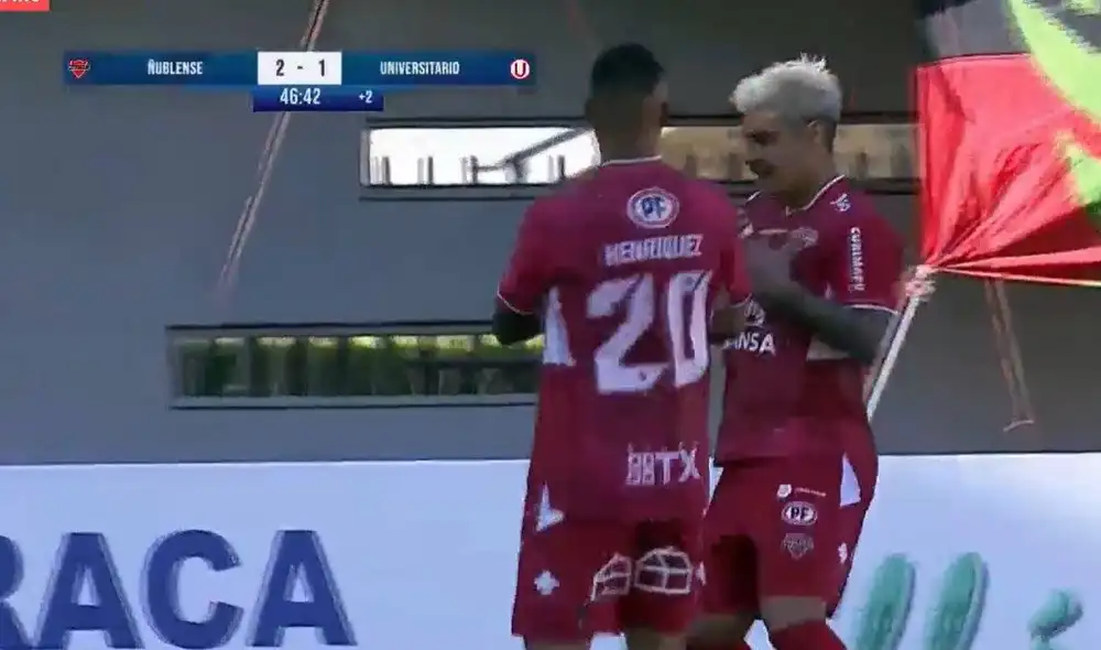 El 'Pato' Rubio se hizo presente en el marcador a poco del final del primer tiempo. Foto: captura/Youtube