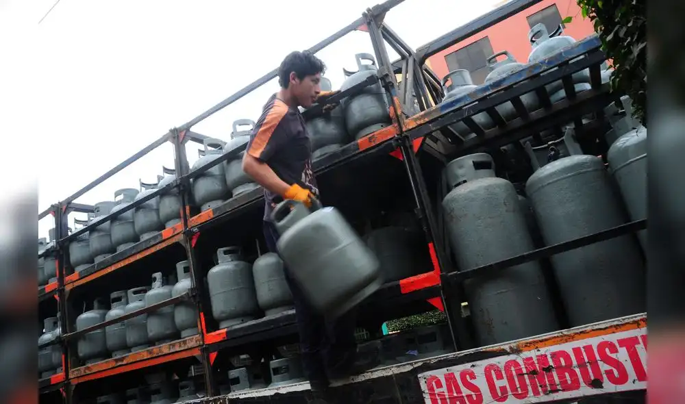 Plantean que Petroperú venda balones de gas a menor precio