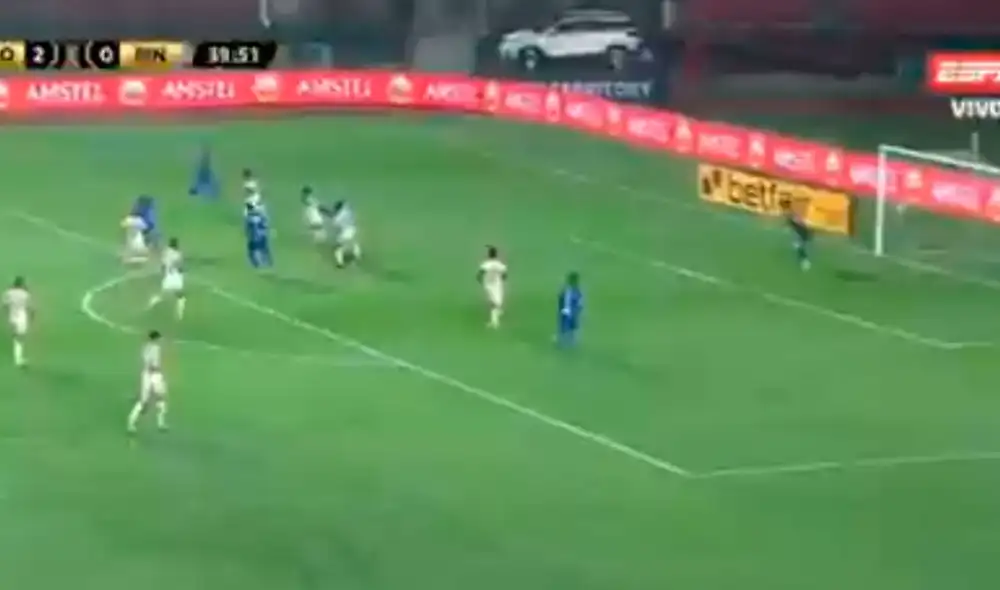 Jean Deza descontó para Binacional contra Sao Paulo por la Copa Libertadores 2020. Foto: Captura ESPN. Jean Deza descontó para Binacional contra Sao Paulo por la Copa Libertadores 2020. Foto: Captura ESPN.