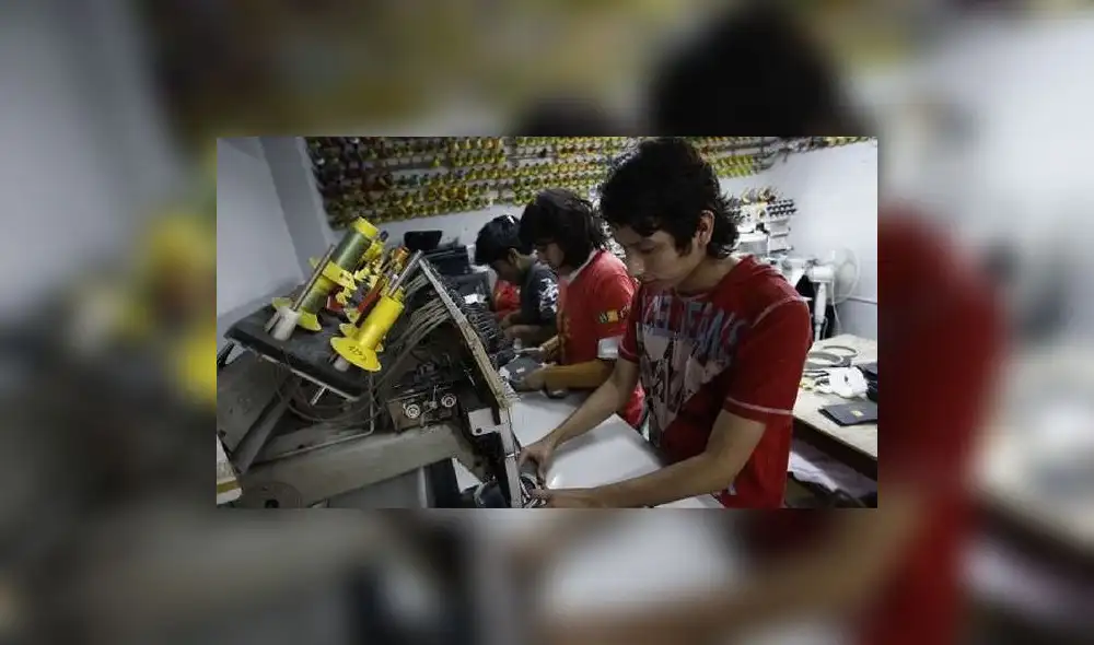 Sunafil: trabajadores que laboren en horario nocturno deben recibir como mínimo S/ 1.383 de sueldo