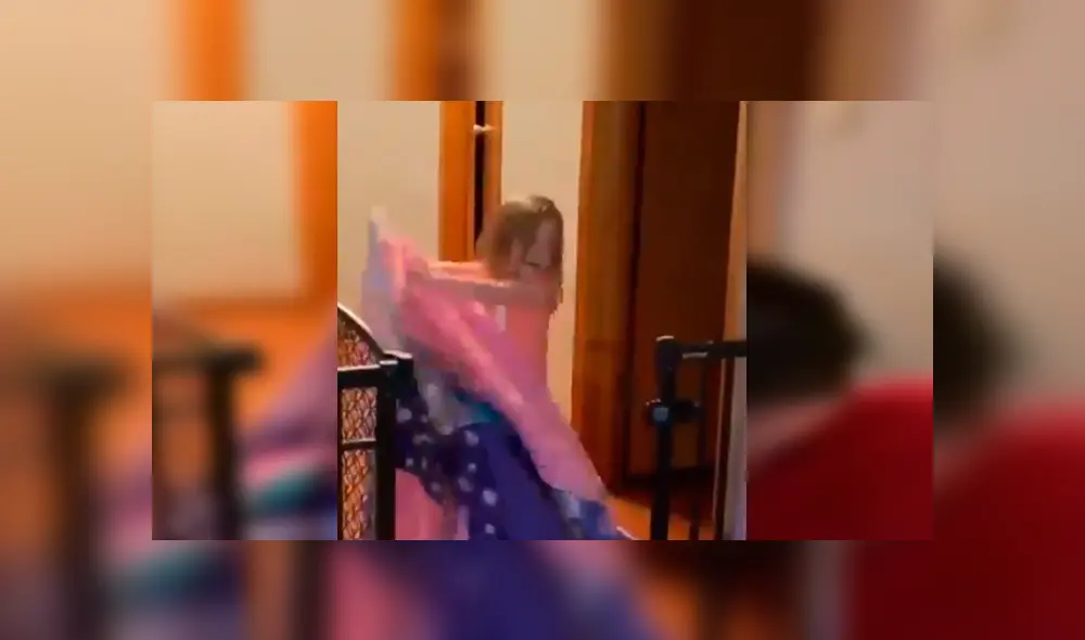 En Facebook, una pequeña quería impresionar a su padre con su espectáculo de magia, pero nada salió como esperaba.