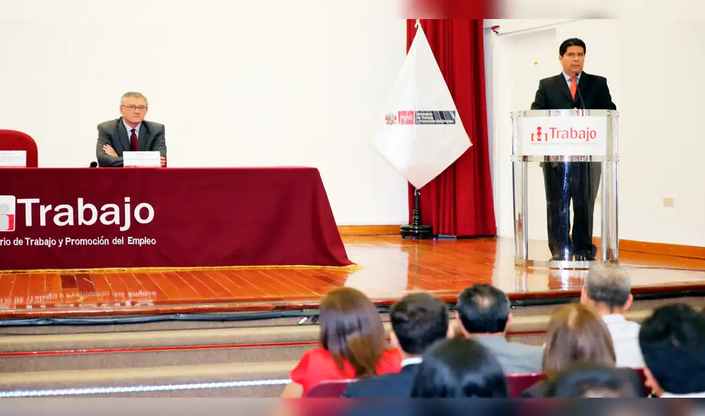 Javier Barreda asumió oficialmente cargo de ministro de Trabajo y Promoción del Empleo