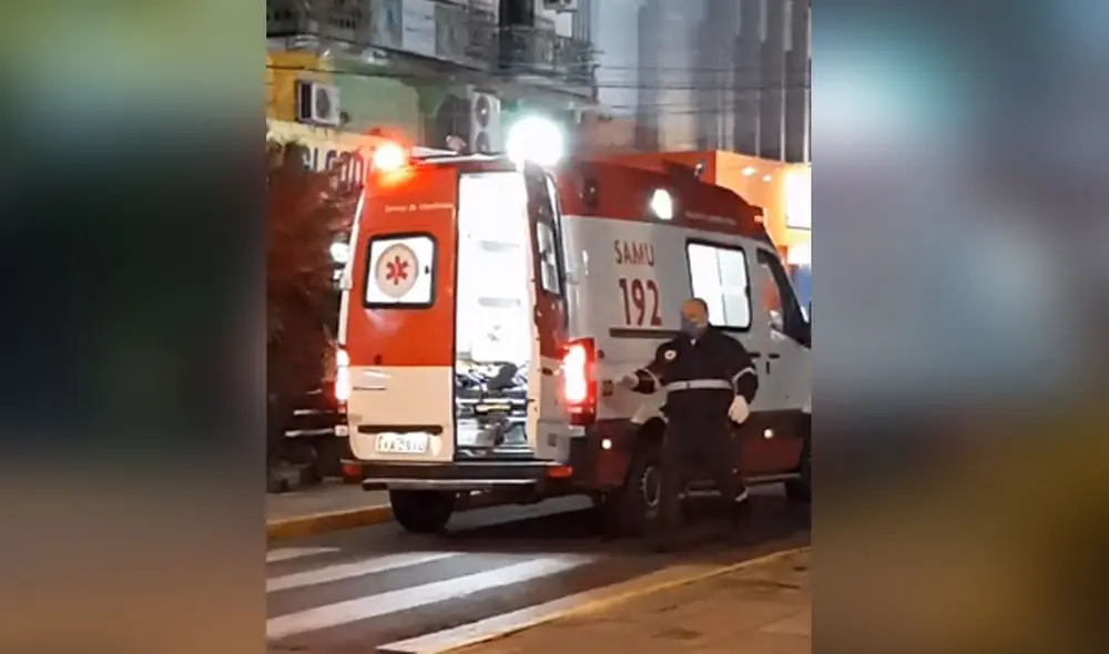 La perrita no quiso dejar solo a su dueño y se subió al vehículo para acompañarlo. Foto: Facebook La perrita no quiso dejar solo a su dueño y se subió al vehículo para acompañarlo. Foto: Facebook