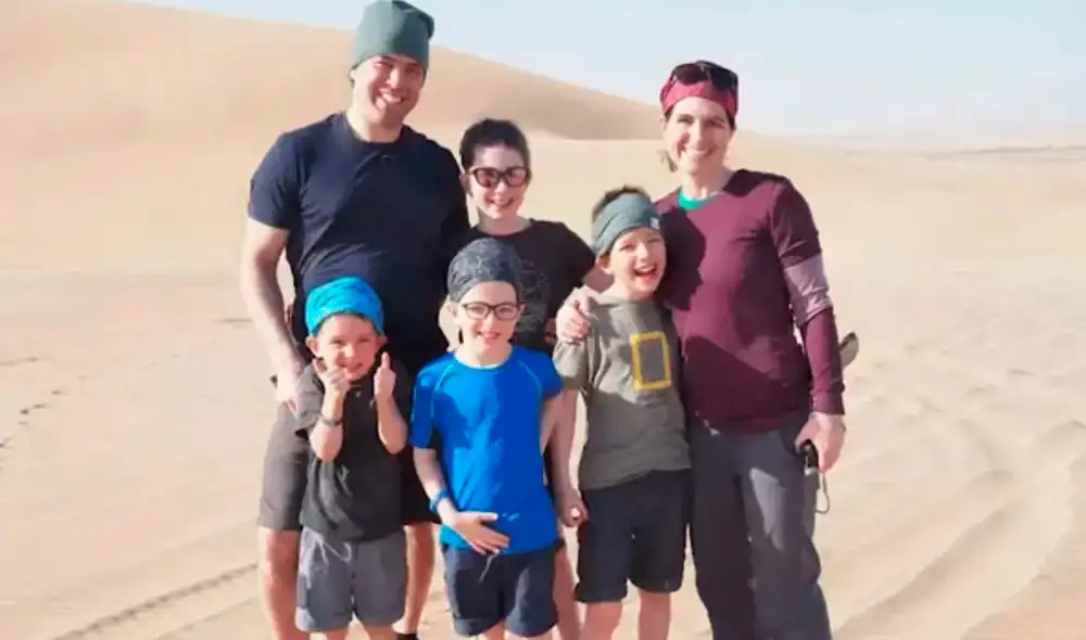 Familia viaja alrededor del mundo antes de que 3 de los 4 hijos pierdan la vista. Foto: captura CNN Familia viaja alrededor del mundo antes de que 3 de los 4 hijos pierdan la vista. Foto: captura CNN