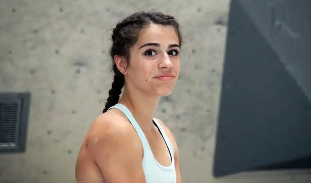 Luce Douady se proclamó campeona mundial juvenil de escalada el año pasado en Italia. Foto: @luce_douady.