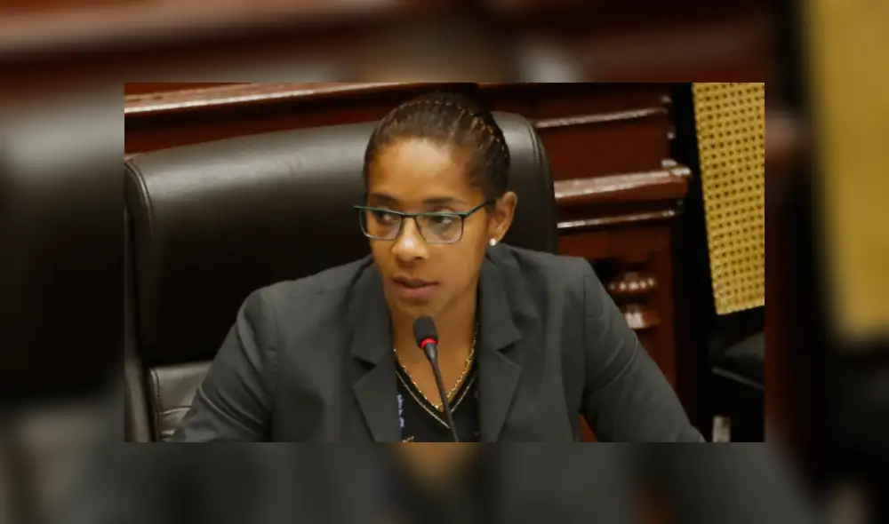 Daniel Salaverry: Leyla Chihuán no lo respalda y retira su firma de acuerdo de Mesa Directiva