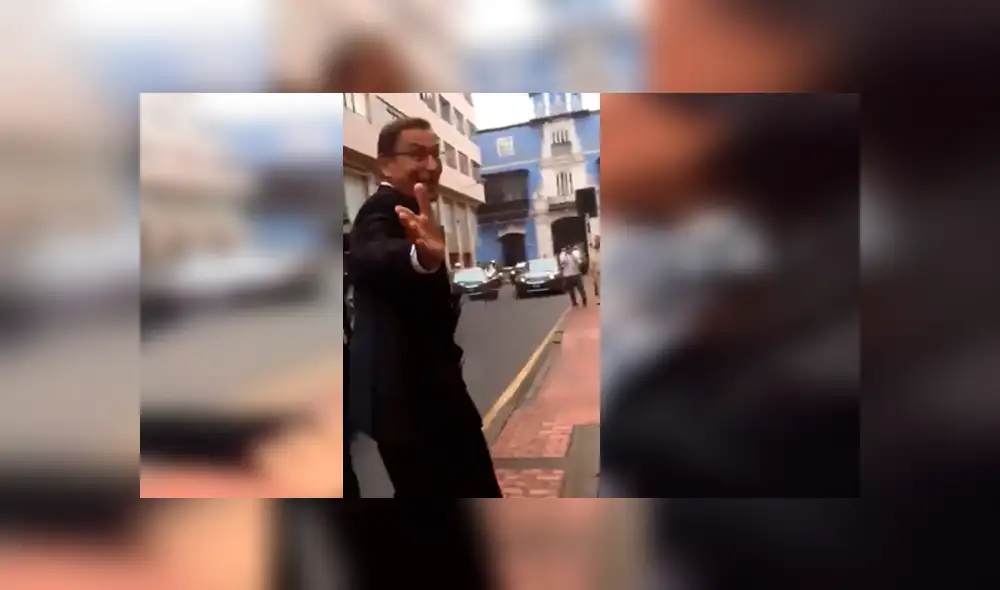 Facebook viral: Martín Vizcarra es seguido por universitarias que le piden que licencie su universidad [VIDEO]
