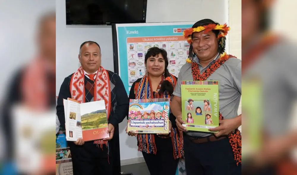 Hay 48 lenguas  originarias en el Perú: 4 andinas y 44 amazónicas