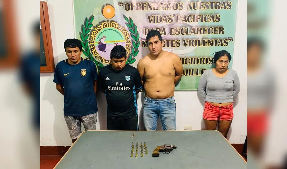 Cuatro personas cayeron en poder de un arma de fuego. Cuatro personas cayeron en poder de un arma de fuego.