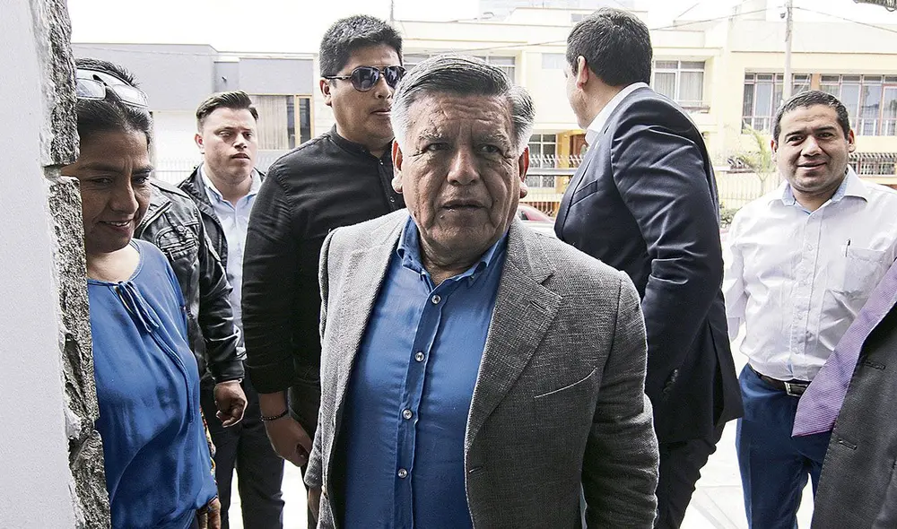 El estudio realizado por CELAG señala que el 91.4% de los encuestados nunca votaría por Acuña. Foto: La República/John Reyes
