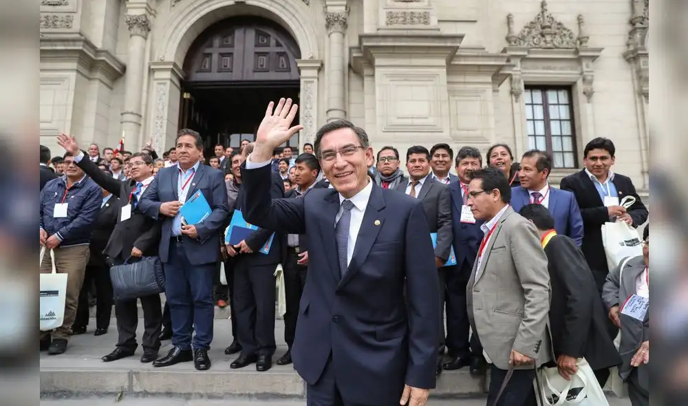 Encuentro entre el Gobierno Nacional y los Alcaldes de la Asociación de Municipalidades del Perú (AMPE). Encuentro entre el Gobierno Nacional y los Alcaldes de la Asociación de Municipalidades del Perú (AMPE).