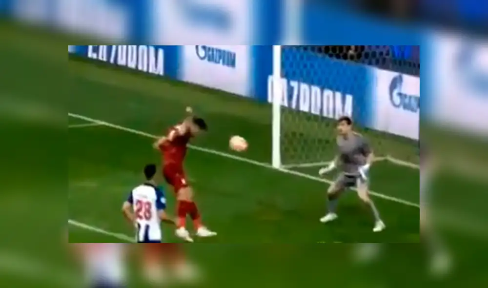 Liverpool vs Porto: Firmino venció a Casillas con un letal cabezazo [VIDEO]