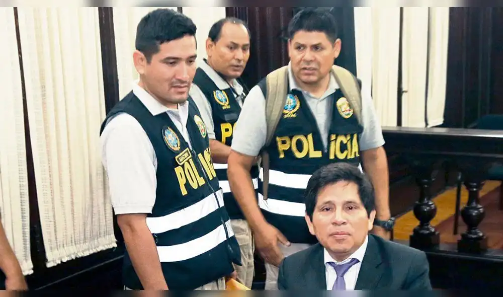 Detienen al fiscal Concha, voceado como reemplazante de Vela Barba
