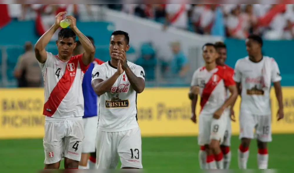 ¡Fiesta blanquirroja'! Perú goleó 3-0 a Chile en Miami por Fecha FIFA 2018 [RESUMEN]
