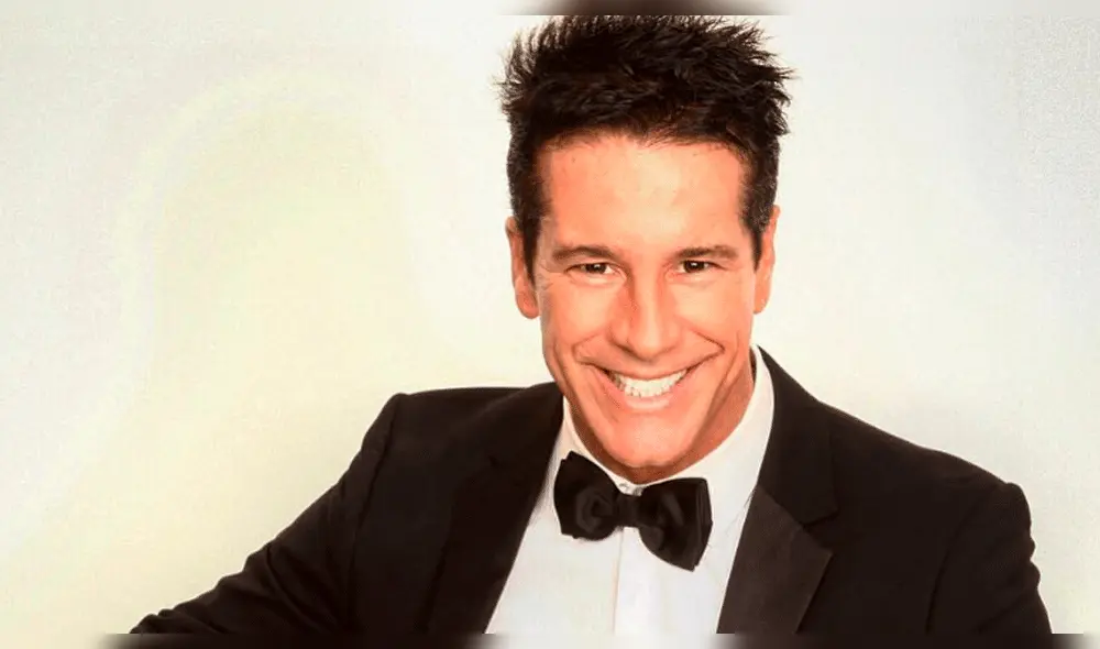 Fernando Carrillo sorprende a fans tras exponer secreto sexual en México [VIDEO]