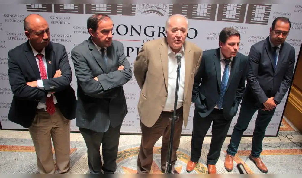 Yonhy Lescano había pedido a sus compañeros de Acción Popular que la bancada renuncie de Ética, pero pedido fue desestimado. Foto: La República. Yonhy Lescano había pedido a sus compañeros de Acción Popular que la bancada renuncie de Ética, pero pedido fue desestimado. Foto: La República.