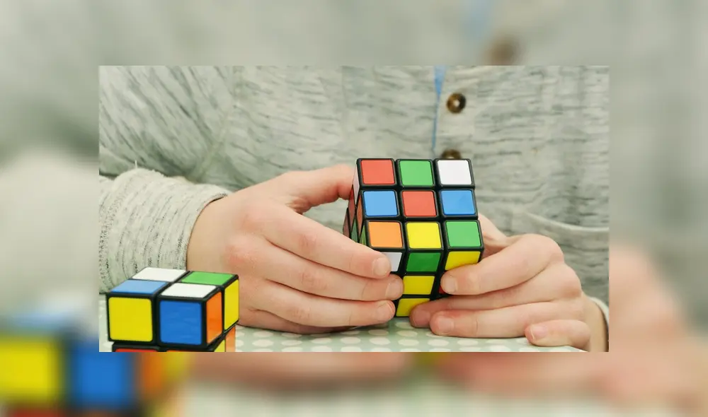 Desliza para ver los detalles del video viral publicado en YouTube. Foto: Captura.