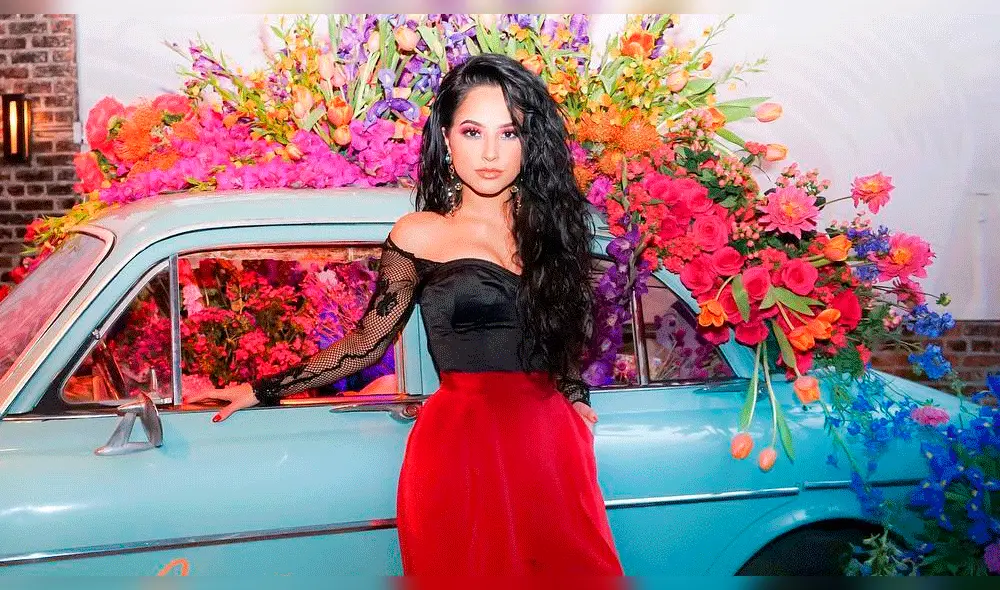 Natti Natasha y Becky G emocionan a fans con sensual baile detrás del escenario [VIDEO]