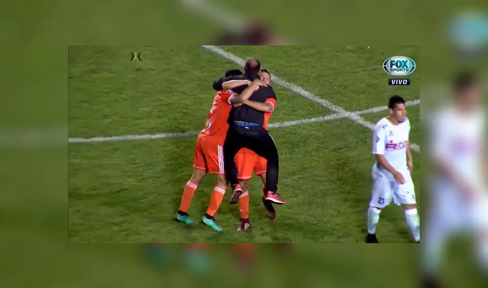 Real Garcilaso quedó eliminado por La Guaira en la Libertadores por inaudito blooper [RESUMEN]